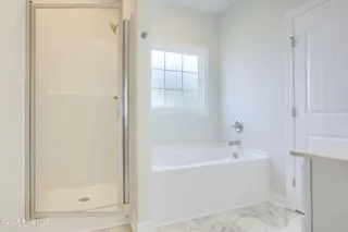715 Jasmine Lane, Jacksonville, NC 28546 – photo 16: 715 Jasmine Ln - Interiors - Edited_16