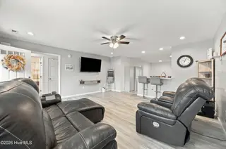 800 Compass Drive, Elizabeth City, NC 27909 — 3-bedroom home in Hunters Lake, Elizabeth City, NC, photo 10 of 39: Living Room