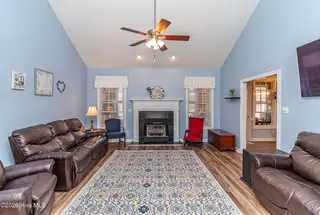300 Friendswood Drive, Goldsboro, NC 27530 – photo 3: living room