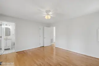 216 Lands End Road, Morehead City, NC 28557 — 3-bedroom home in Spooners Creek, Morehead City, NC, photo 18 of 65: 216 Lands End _ Interior-Exterior (2 of