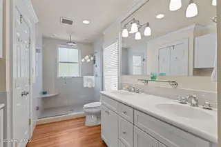 2106 Evans Street, Morehead City, NC 28557 – photo 23: 24-web-or-mls-1S3A0471
