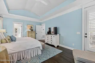 1634 Verrazzano Drive, Wilmington, NC 28405 — 5-bedroom home in Landfall, Wilmington, NC, photo 15 of 73: Verrazzano1624-7mbrLFL33A6935-CR2