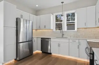 4320 Pine Hollow Drive, Wilmington, NC 28412 – photo 6: 006-4320PineHollowDrive-Wilmington-NC-28