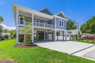 125 NW 19th Street, Oak Island, NC 28465 – photo 7: 125 NW 19th-2