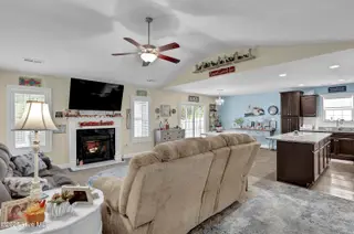240 W Huckleberry Way, Rocky Point, NC 28457 – photo 5: 005_6g8a0853_895