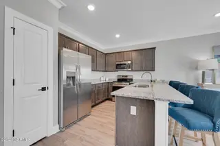 2200 S Kali Lane B, Greenville, NC 27834 – photo 5: Unit B N Kali Lane