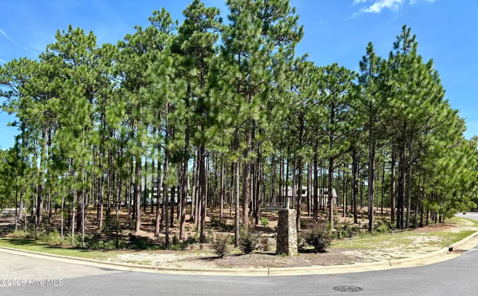 10 Cumberland Drive, Pinehurst, NC 28374 – photo 1 of 4: IMG_0903