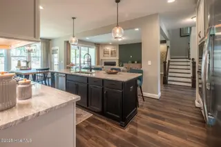 374 Glade Drive, Aberdeen, NC 28315 – photo 17: 19_Kitchen (Large)
