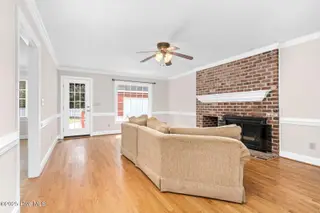 4009 Brassfield Drive, Rocky Mount, NC 27803 – photo 17: Spacious great room has...