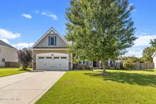 146 Islay Drive, Cameron, NC 28326 — 4-bedroom home in Sinclair, Cameron, NC, photo 3 of 49: 2-web-or-mls-IMG_3064