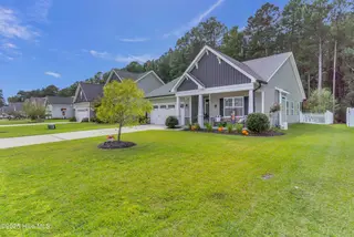 460 Jasmine Way, Burgaw, NC 28425 – photo 2: 460 Jasmine Way-00002