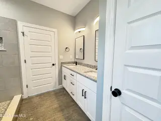 307 Spinnaker Street, Elizabeth City, NC 27909 – photo 20: Primary Bathroom