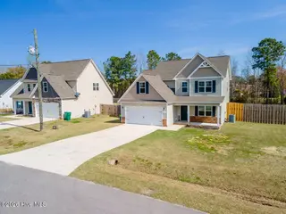 104 Cameo Court, Jacksonville, NC 28540 — 3-bedroom home in Rhodestown Estates, Jacksonville, NC, photo 2 of 49