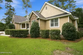 7011 Masonboro Sound Road, Wilmington, NC 28409 – photo 5: 2-web-or-mls-DSC07381