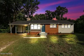 218 Banks Court, Goldsboro, NC 27534 – photo 2: 218 Banks Ave - Exteriors-2