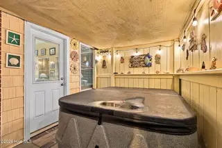 108 Gull Harbor Drive, Newport, NC 28570 – photo 14: 10-web-or-mls-IMG_4734_NT