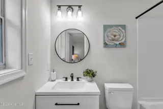 567 Blount Road, Elizabeth City, NC 27909 – photo 13: Primary Bath