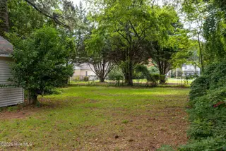106 S Griffin Street, Elizabeth City, NC 27909 – photo 21: 27-106 s Griffin - Exterior-8