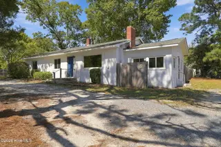 263 Youngs Road, Vass, NC 28394 — 3-bedroom home, Vass, NC, photo 8 of 37: 2-web-or-mls-DSC04811