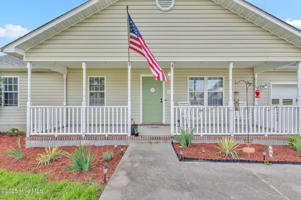 119 Lawndale Lane, Sneads Ferry, NC 28460 – photo 1 of 30: 425A2096