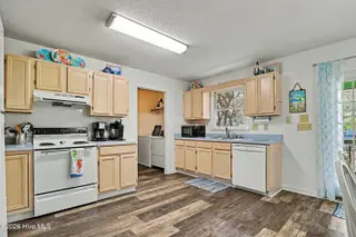 203 NE 59th Street, Oak Island, NC 28465 – photo 13: HewittProductions207