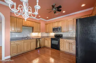 202 Longmeadow Drive, Wilmington, NC 28412 – photo 6: Kitchen