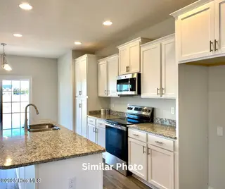 216 Little Bird Lane, Jacksonville, NC 28546 — 5-bedroom home in Onslow Bay, Jacksonville, NC, photo 12 of 47: Laura E 3317 11