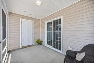 301 Glen Cannon Drive, Jacksonville, NC 28546 – photo 17