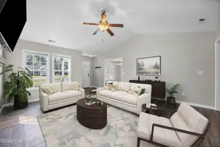 278 Blue Creek Farms Drive, Jacksonville, NC 28540 – photo 12: Living Room (3)