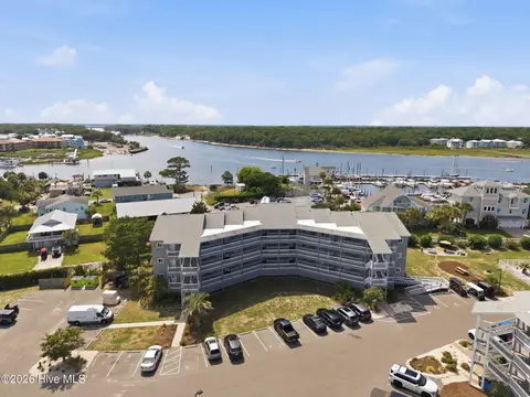 400 Virginia Avenue 305-B, Carolina Beach