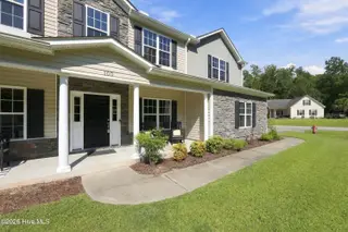 100 Duval Lane, New Bern, NC 28560 – photo 10: 10 - Front Porch