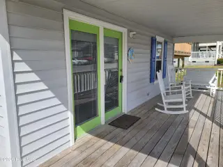 308 W Bogue Boulevard, Atlantic Beach, NC 28512 – photo 5: 20260409_153748