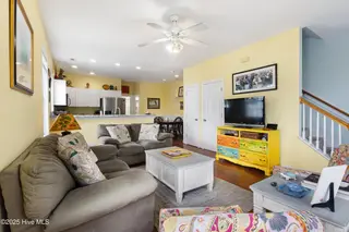 1512 Snapper Lane 1, Carolina Beach, NC 28428 – photo 6: 8_img_5013