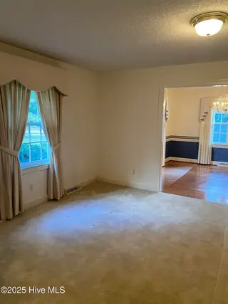 203 Brentwood Drive N, Wilson, NC 27893 – photo 5: IMG_1101