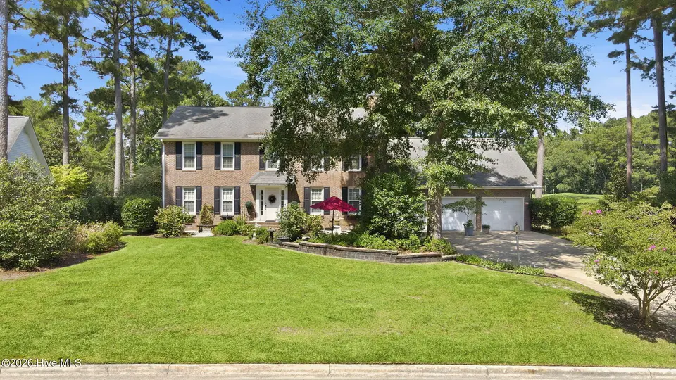 8002 Club House Drive, New Bern, NC 28562 – photo 1 of 62: 2-web-or-mls-DJI_0355