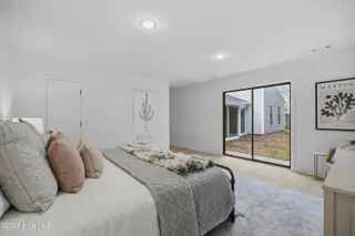 214 Shore Point Drive, Wilmington, NC 28411 — 3-bedroom home in Bayshore Estates, Wilmington, NC, photo 11 of 19: 214 Shore Point 13