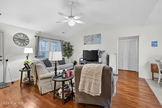 7129 Thurgood Road, Wilmington, NC 28411 – photo 7: 07_beyc69a20c16bf9fd