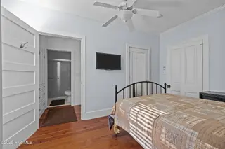 412 Ann Street, Beaufort, NC 28516 – photo 17: 14-web-or-mls-1S3A1381