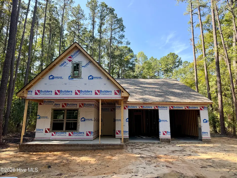 660 Titmouse Court, Vass, NC 28394 — 3-bedroom home in Woodlake, Vass, NC, photo 1 of 16: IMG_2744.heic