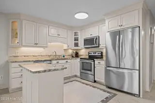 9201 Coast Guard Road F102, Emerald Isle, NC 28594 – photo 17: 18-web-or-mls-1S3A3062