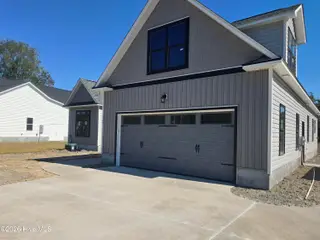 107 Weathersbee Drive, Hampstead, NC 28443 — 4-bedroom home, Hampstead, NC, photo 6 of 37