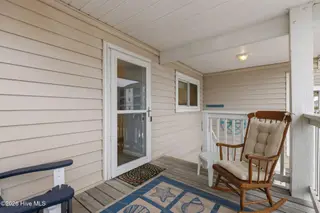 1401 Canal Drive Apt 3, Carolina Beach, NC 28428 – photo 7: 10_IMG_4493