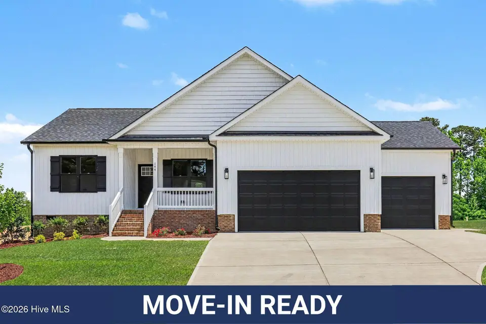 144 Tee Drive, Selma, NC 27576 – photo 1 of 28: 144 Tee