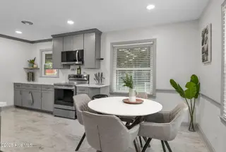 606 Hawthorne Lane W, Wilson, NC 27893 – photo 14: Kitchen 4