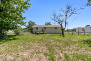 13271 Us Highway 17, Hampstead, NC 28443 — 3-bedroom home, Hampstead, NC, photo 14 of 15: 13271USHwy17-14