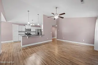 323 Woolard Trail, New Bern, NC 28560 — 3-bedroom home in West Crossroads, New Bern, NC, photo 14 of 41: 19-web-or-mls-DSC_7780
