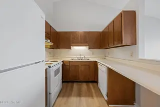 126 Witten Circle B, Havelock, NC 28532 — 2-bedroom townhome in Smallwoods-Hunters Landing, Havelock, NC, photo 16 of 28: 14-web-or-mls-DSC_4208