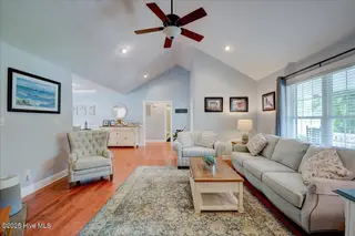 1704 Caracara Drive, New Bern, NC 28560 – photo 2: Spacious Living Room