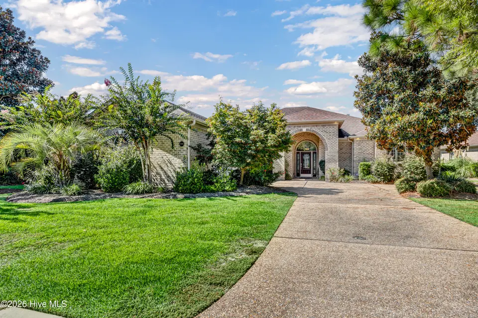 5906 White Heron Road, Wilmington, NC 28412 — 3-bedroom home in Village at Motts Landing, Wilmington, NC, photo 1 of 37
