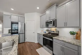 6005 Bayberry Park Drive, New Bern, NC 28562 – photo 13: 19-web-or-mls-0C0A5955
